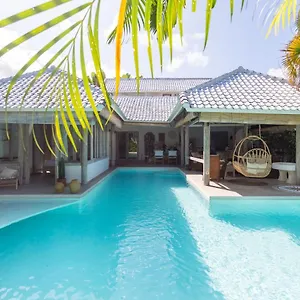Villa Cocowhite, Seminyak